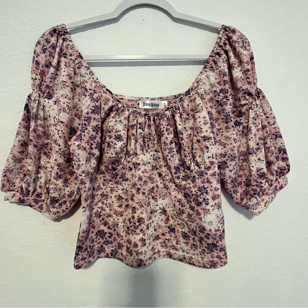 Room Mates Women’s Ladies Floral Pink Cropped Top Size Large